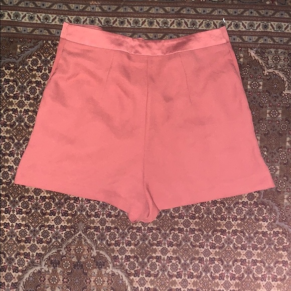 M boutique trouser shorts size small - Picture 2 of 2